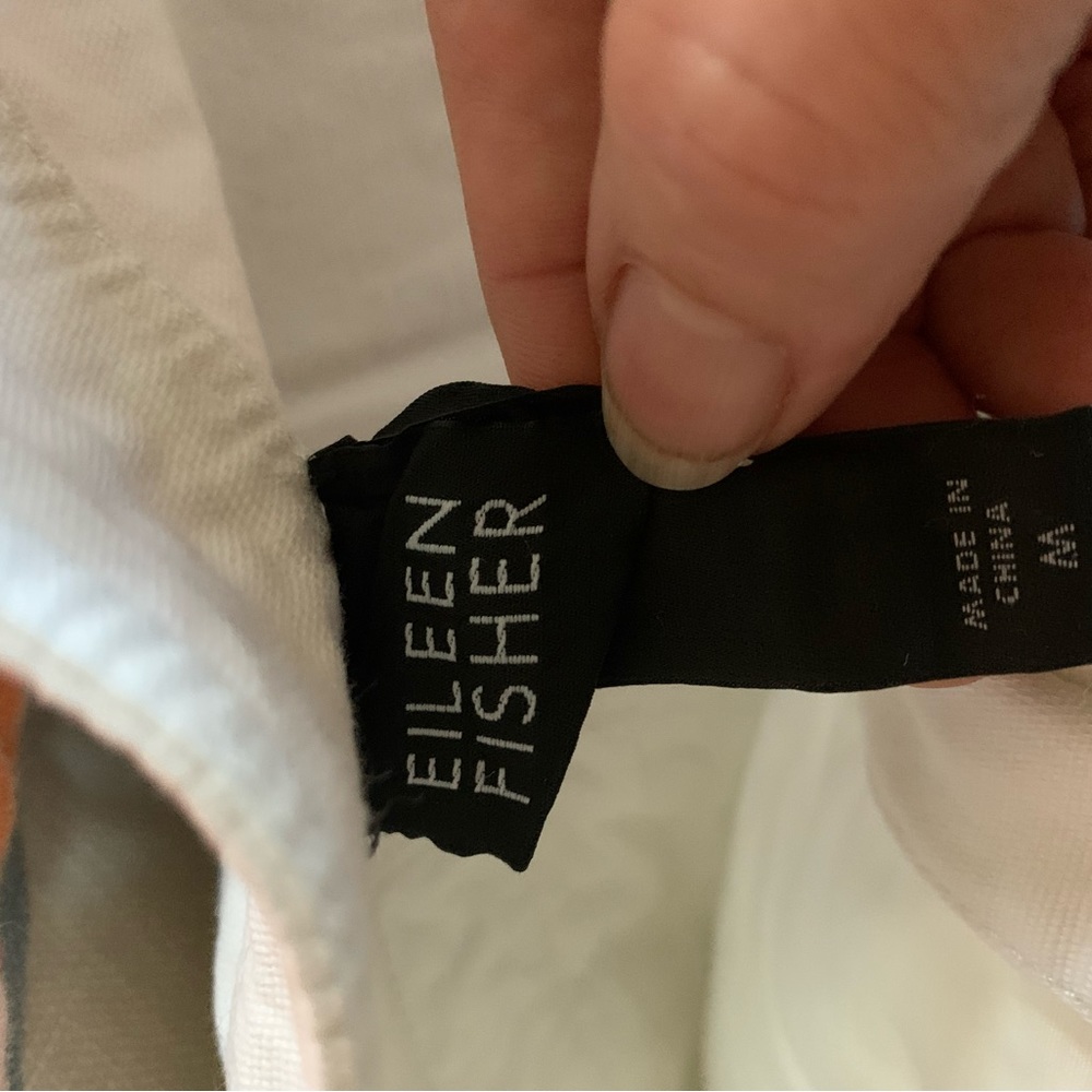 Eileen fisher white wide leg pants size medium, cropped